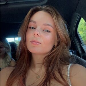 Meet your Posher, Sofia